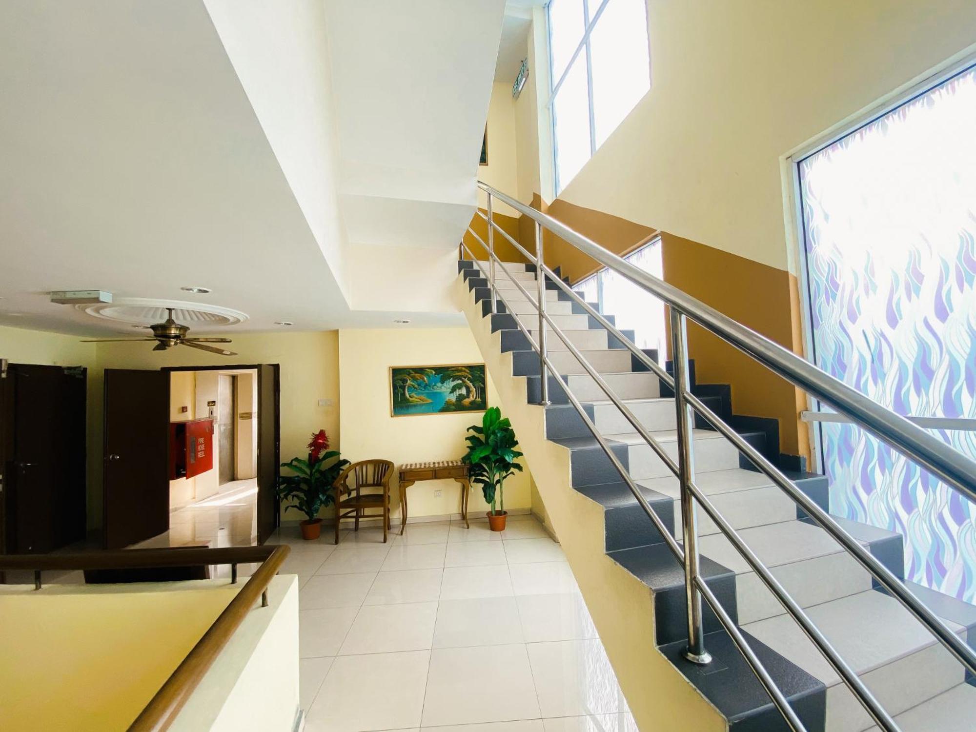 Sun Inns Hotel Cheras - Balakong Exterior foto